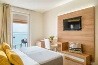 Kriss Internazionale Hotel - balcony
