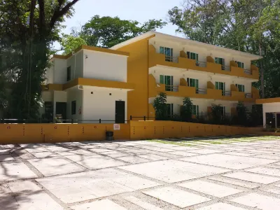 Hotel Chablis Palenque Các khách sạn ở Palenque