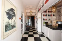 Alp de Veenen Hotel Hotels in Amstelveen