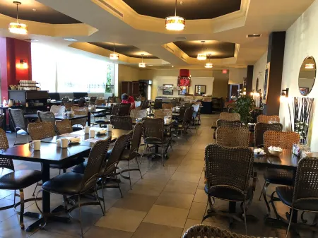 Hotel l'Oie des Neiges Отели рядом с достопримечательностью «Парк Солей»