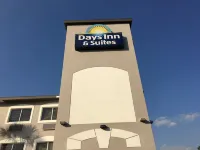 Days Inn & Suites by Wyndham Bonita Springs North Naples Hôtels à : Bonita Springs