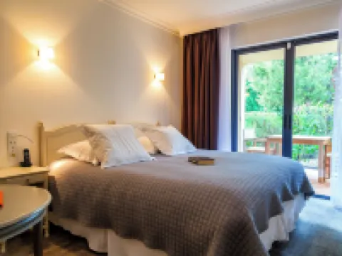 Du Côté des Olivades Hotels in Paradou