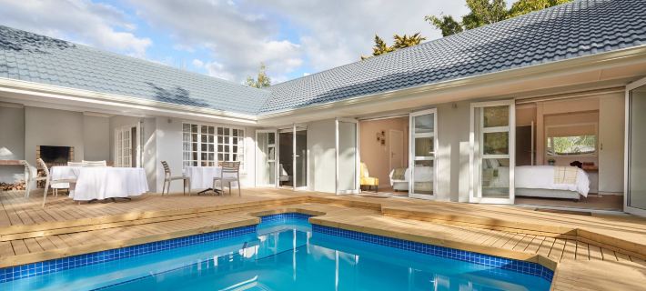 Outeniqua Inn Hotels in George Municipality