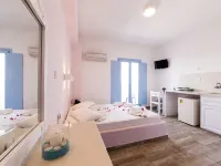 Stratos Apartments & Studios Hotels in Paros