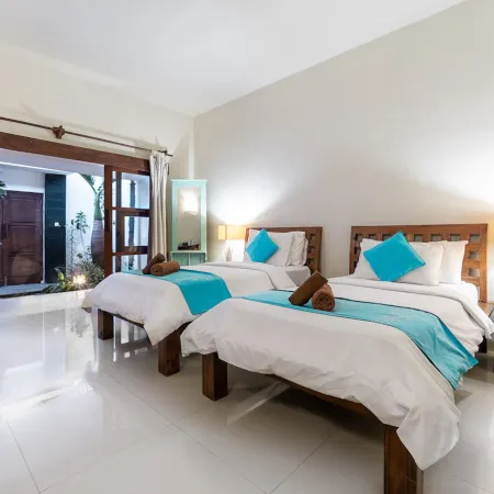 Tír na nÓg Beachfront Resort