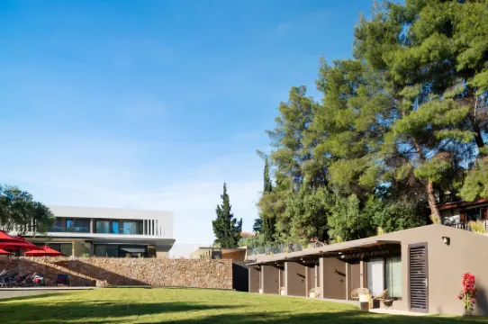 Amantes Villas and Suites