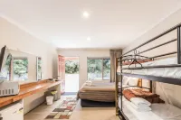 Black Forest Motel Hotels in Gisborne