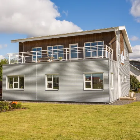 Kvöldstjarnan Gistiheimili Hotels in Arborg