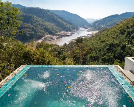 Le Grand Pakbeng Hotels in Pakbeng