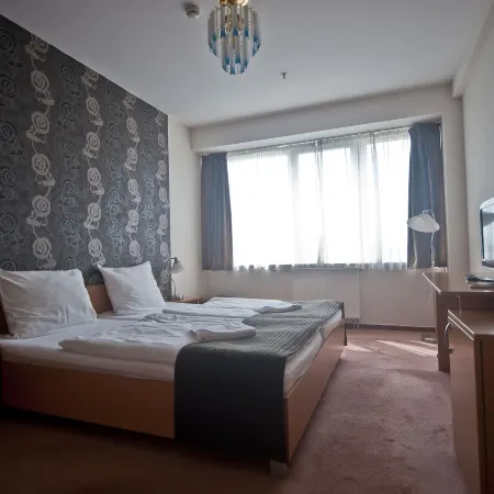 Canada Hotel Budapest Отели рядом с достопримечательностью «19. Кишпешт»