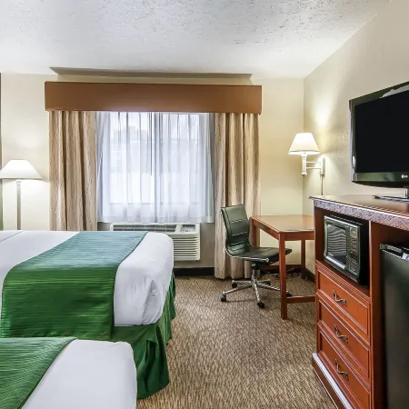 Quality Inn Downtown Convention Center