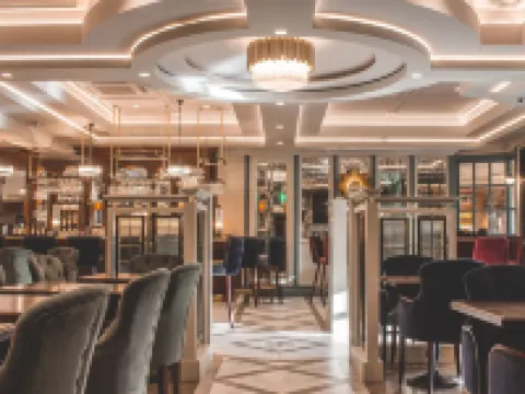 克洛莫爾酒店 卡文酒店