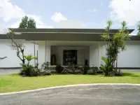 Lepic Villa Hotel Hotels in 