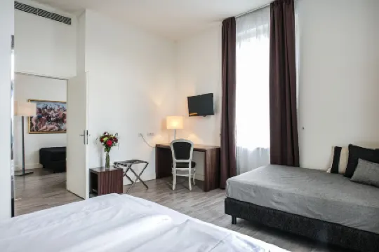 Hotel Assenzio Prague Отели рядом с достопримечательностью «Галерея Вышеград»
