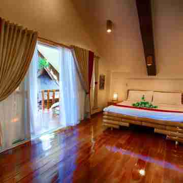 Pura Vida Beach & Dive Resort Rooms