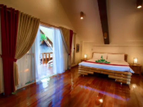 Pura Vida Beach & Dive Resort Hotels in Dauin