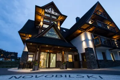 Novobilski - Pod wyciągiem Bania I Kotelnica, Obok Termy Bania Hotels near Extract Pasieka Express - upper station