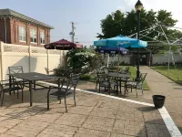 Waynebrook Inn Hotels in Honey Brook