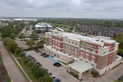 Holiday Inn & Suites Houston West - Westway Park Hotels near Houston Underground