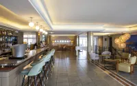 Grand Hôtel les Flamants Roses Thalasso & Spa Hotels in Saint-Cyprien