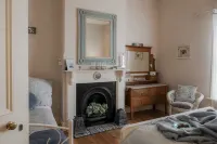 Azalea Cedar-Rose Barossa Valley Villa