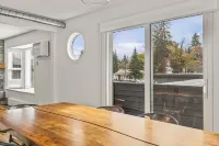 แลมพ์เฮาส์ บาย เบสแคมป์