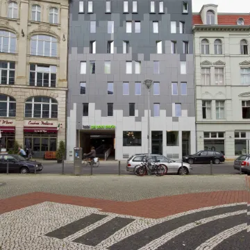 Hotel Gat Point Charlie