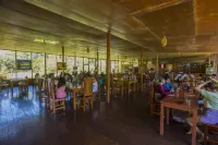 Monte Amazonico Lodge - breakfast