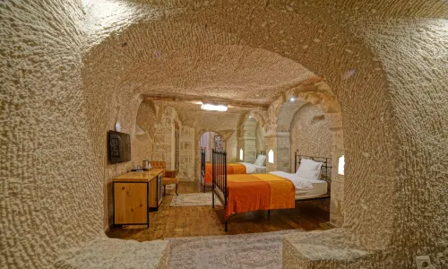 Taru Cave Suites