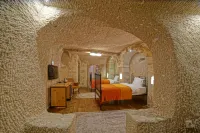 Taru Cave Suites
