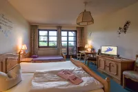 Berggasthof & Hotel Hinterrod Hotels in Neustadt am Rennsteig