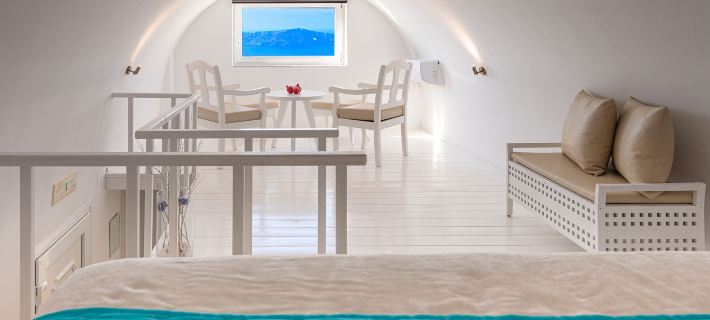 Reverie Santorini Hotel โรงแรมในซานโตรินี