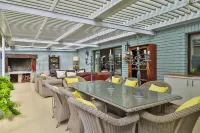 The Whale's Tale Guesthouse