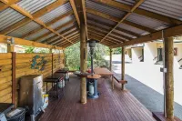 져지스 풀 모텔 투랑가이