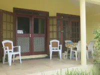 Gemini House Bed & Breakfast Hotels in Oistins
