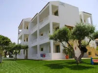 Nikolas Villas Appartments Hotel di 