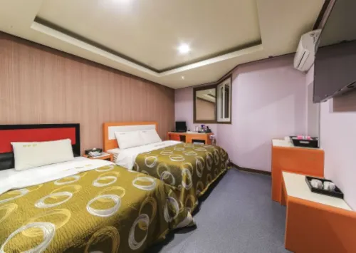 Hotel M Hotel di Kota Gimpo