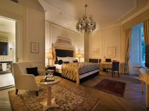 LOFT Premium & Wilson Palace