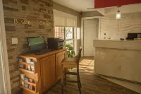 Richland Inn Hotels in Lawrence County