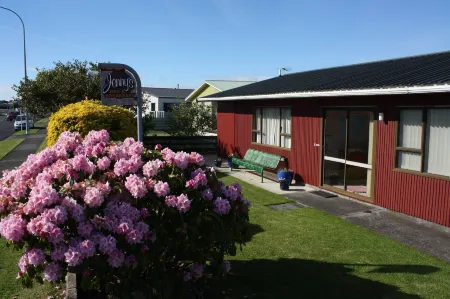 Jenny's Bed & Breakfast Отели рядом с достопримечательностью «Те-Рева-Рева»