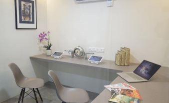 LightHouse Hotel & ShortStay @ Damansara Uptown