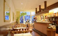 Hotel 't Witte Huys Scheveningen - pantai