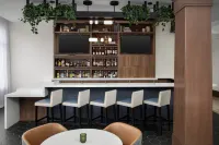 Hilton Garden Inn Portsmouth Downtown - bar