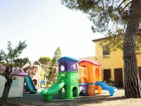 Il Podere Del Germano Reale Hotele w: Coriano