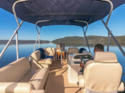 セント ジェームス オブ ナイズナ クニスナのホテル