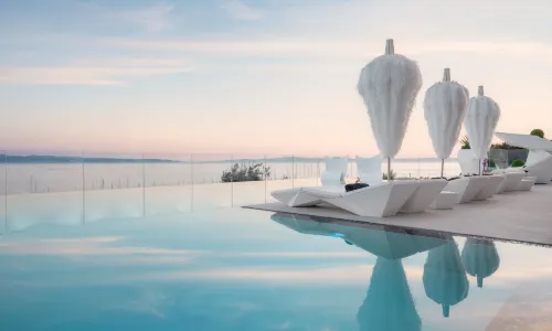 Posh Residence Luxury Suites