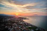 Koukos Loft Apartments فنادق في Planos