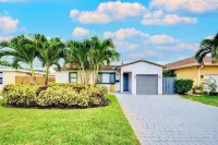 The Perfect Get Away - Walk to Wilton Drive