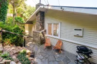 Koi Waiheke with Private Beach Access and Mooring