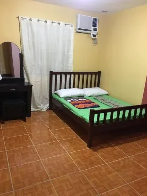 Pines Mansion II Các khách sạn ở Butuan